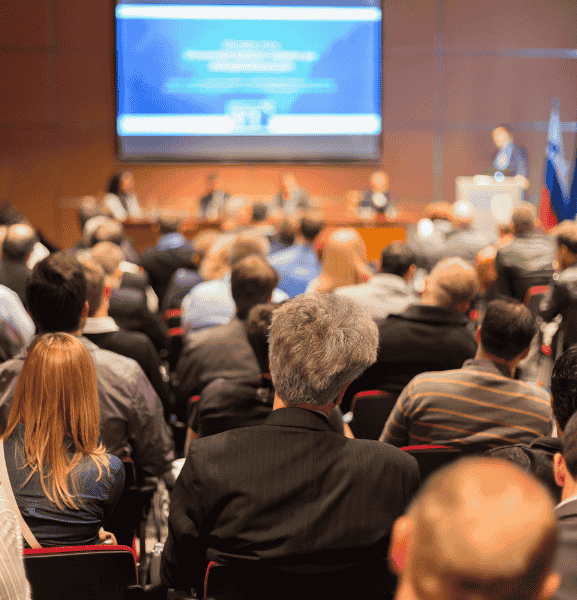 تنظيم المعارض والمؤتمرات